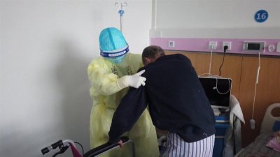 Número de fallecidos en China supera los 3,000