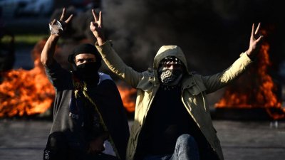 Irán ataca con misiles a dos bases estadounidenses