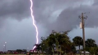 Los_peligros_de_las_tormentas_electricas.jpg