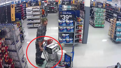 En Walmart: cómo comprar en patines y acabar buscado por la policía porque se te “olvidó” algo