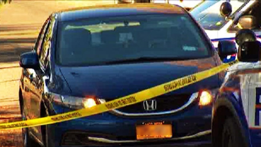 TLMD-roban-auto-con-bebe-dentro