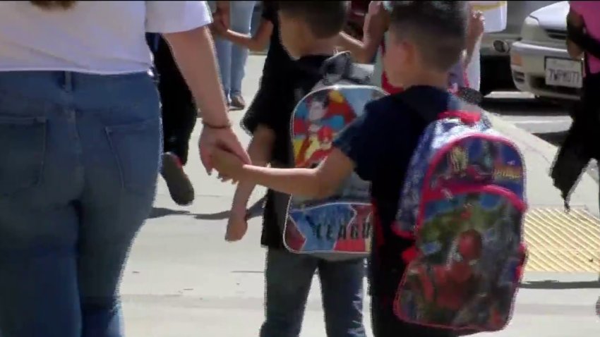 Visalia iniciarán el próximo ciclo escolar con clases presenciales y aprendizaje a distancia