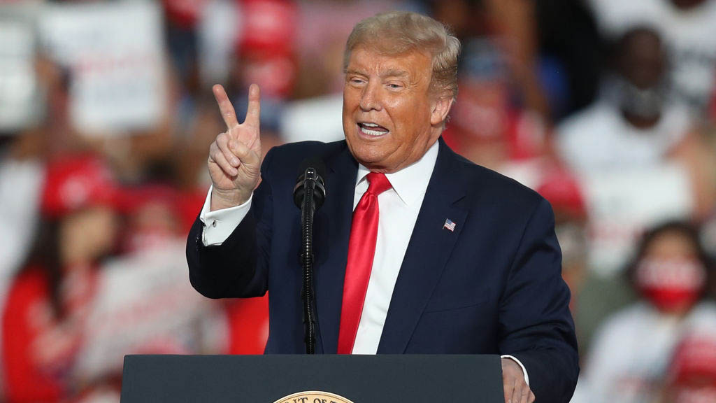 Trump realiza su primer acto de campaña a una semana de dejar el hospital