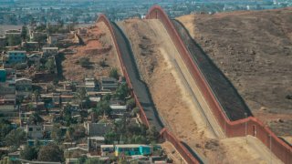 Imagen del muro fronterizo en Tijuana