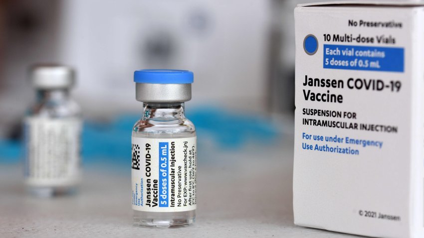 ORLANDO, FLORIDA, UNITED STATES – 2021/04/10: Johnson & Johnson COVID-19 vial and box seen at a vaccination site.
Doses of the Johnson & Johnson vaccine are being administered throughout the state of Florida despite a small number of patients who have experienced adverse reactions, including blood clots. (Photo by Paul Hennessy/SOPA Images/LightRocket via Getty Images)