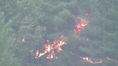 Incendio Dixie sigue arrasando con todo a su paso; siguen las evacuaciones