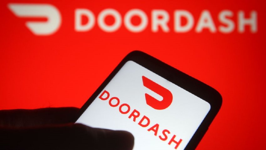 DoorDash logo