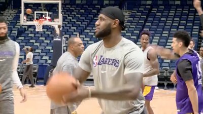 LeBron James es puesto bajo protocolos de COVID-19 de la NBA