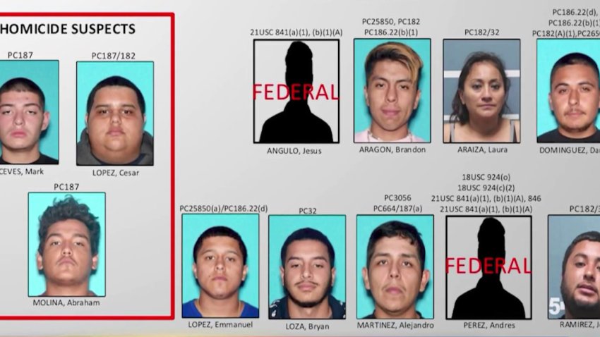 Arrestan a presuntos autores del homicidio de tres estudiantes en Visalia