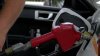 Por qué ahora el precio de la gasolina baja, pero despacito