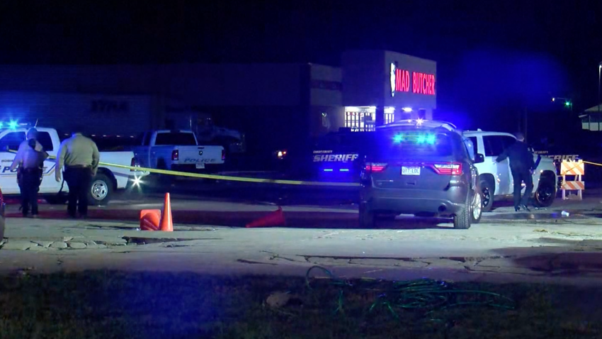 Tiroteo en un show de autos en Arkansas deja al menos 10 heridos