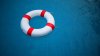 Guía de natación: consejos para mantenerse seguro en la piscina y el océano