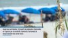 Video: muere tras ser impactada en el pecho por sombrilla de playa