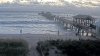 Colapsa parte de un muelle en Florida tras el impacto de la tormenta tropical Nicole