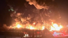Pavoroso incendio: Tren descarrilado se prende en llamas y provoca evacuaciones
