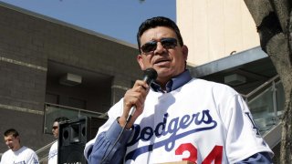 Imagen de archivo del histórico lanzador zurdo mexicano Fernando Valenzuela.