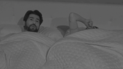 Continúa la tensión: Dania y Arturo tienen una acalorada discusión en la cama