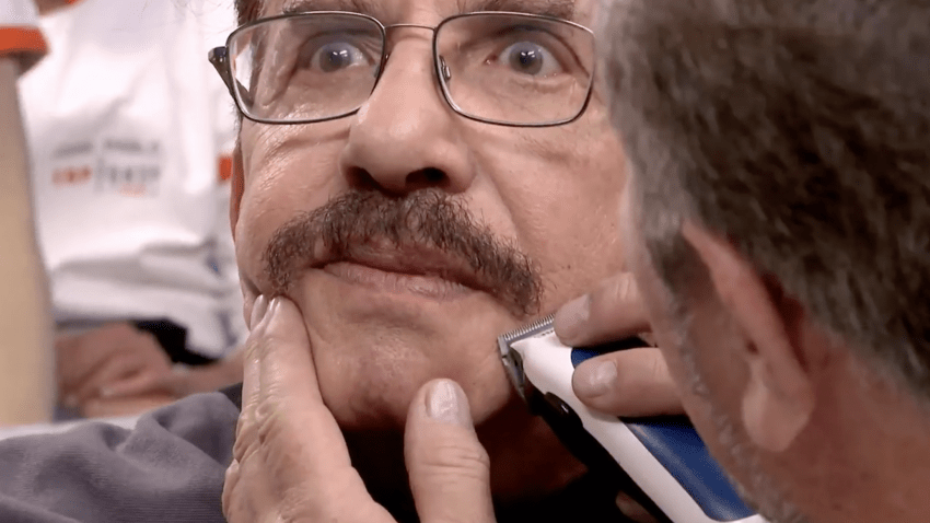 Así quedó Tony sin bigote, no se lo quitaba hace 10 años