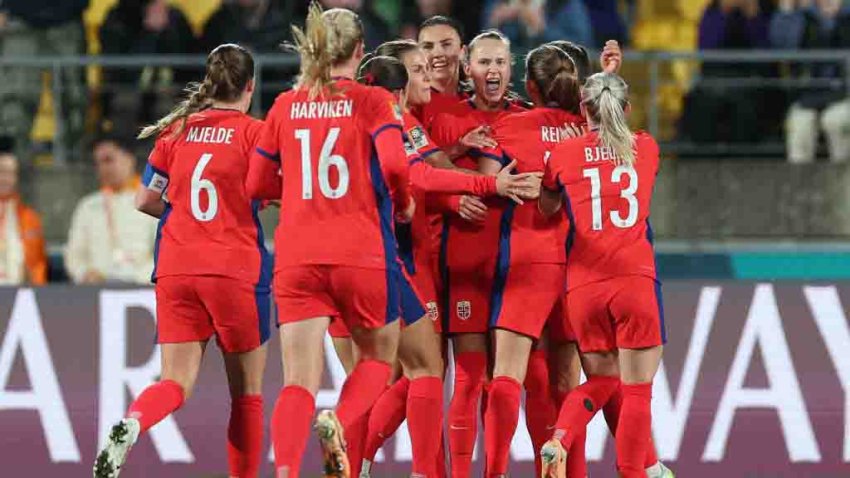 WELLINGTON, NEW ZEALAND – AUGUST 05: Guro Reiten (3rd R) of Norway celebrates with teammates after scoring her team’s first goal during the FIFA Women’s World Cup Australia & New Zealand 2023 Round of 16 match between Japan and Norway at Wellington Regional Stadium on August 05, 2023 in Wellington /  Te Whanganui-a-Tar, New Zealand. (Photo by Hagen Hopkins – FIFA/FIFA via Getty Images)