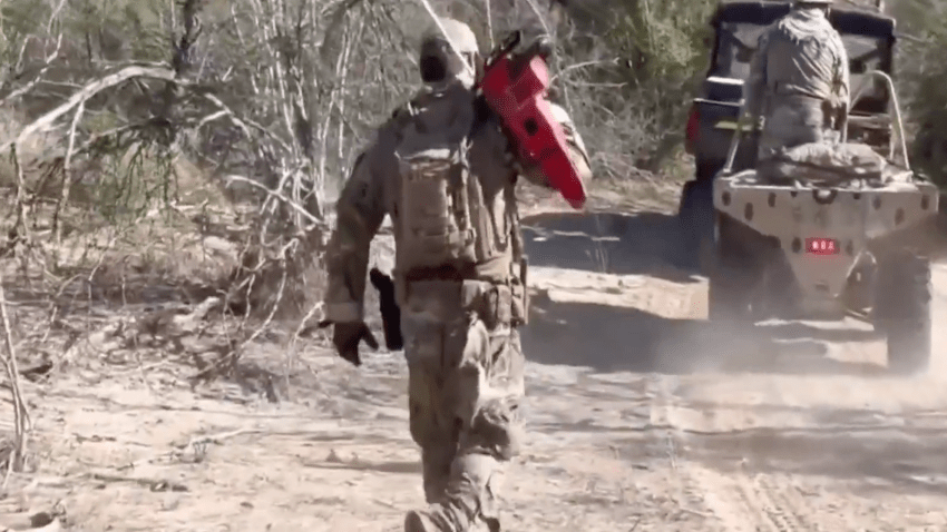 Inician limpieza en zona utilizada por traficantes de migrantes en Texas