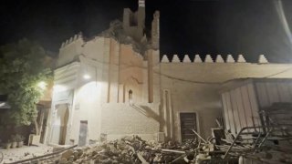 Edificio dañado por terremoto en Marruecos