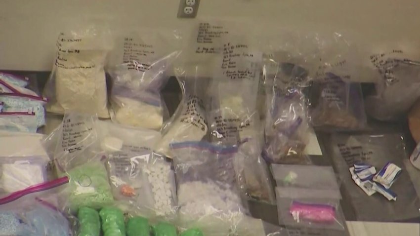 “Tenemos fentanilo que parece caramelo”: decomisan pastillas con valor de $8 millones