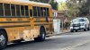 Alguacil: estudiante dispara pistola de juguete a conductor de bus escolar