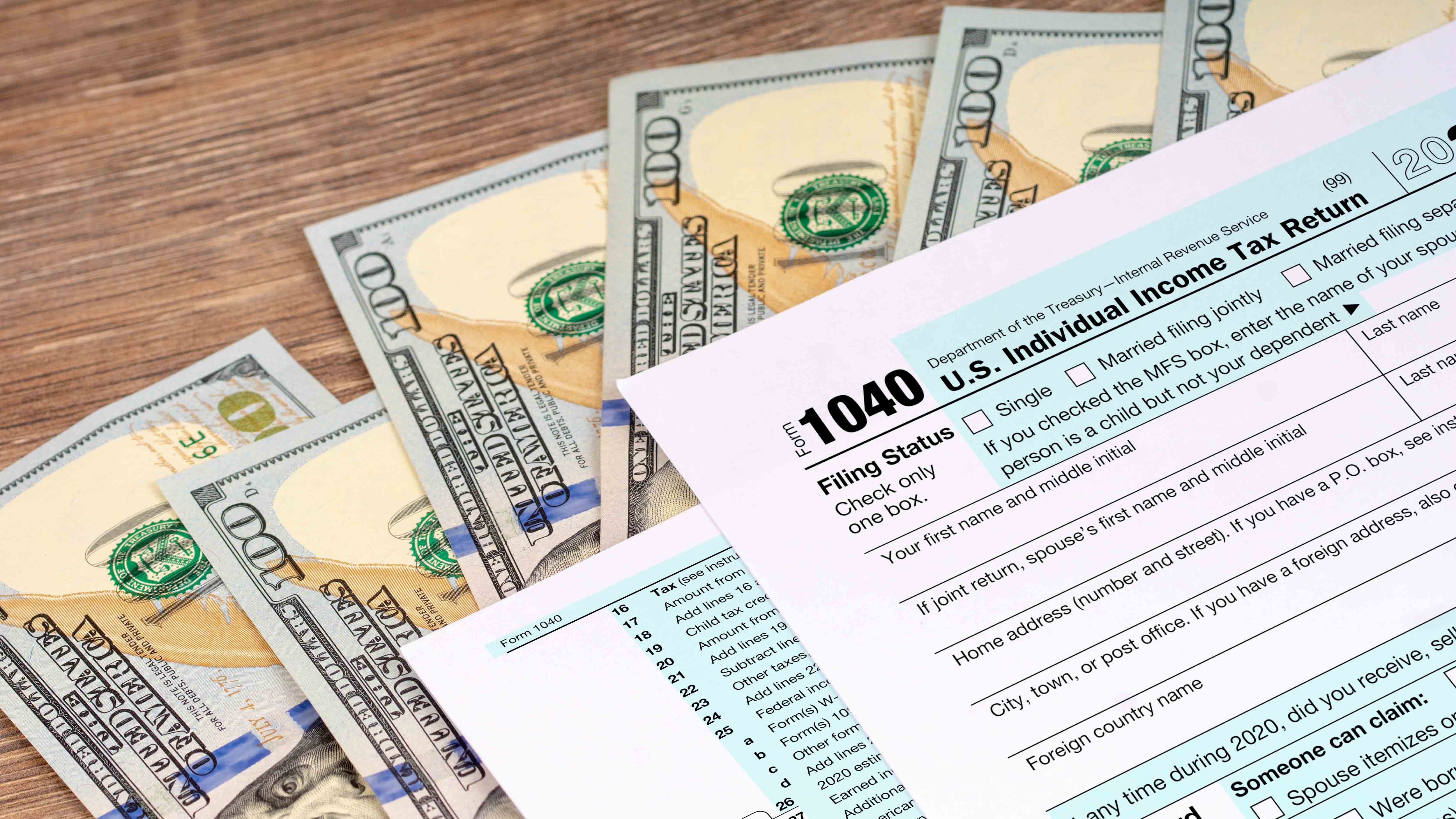 ¿Trabajas horas extra en EE. UU.? Descubre cómo deducir tu tiempo laboral en tu próxima declaración de el IRS