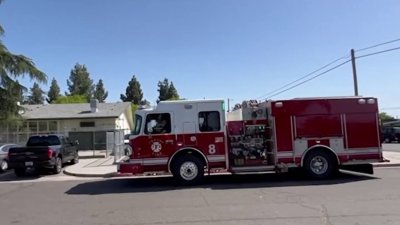 Explota extinguidor de incendios en escuela de Fresno, según autoridades