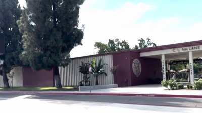 Investigan el reporte de acto de violencia en escuela de Fresno