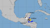 Sara a punto de tocar tierra con fuertes lluvias en la costa de Belice