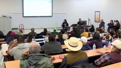 Organizan talleres de ayuda e información sobre inmigración en Visalia