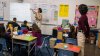 Estados demandan al gobierno por acceso a ayuda para escuelas, incluidos AZ y NM