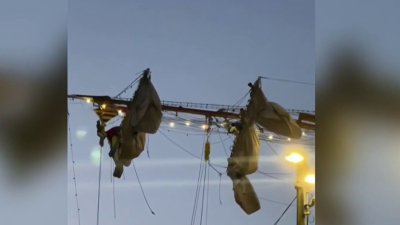 Familias mexicanas esperan los cuerpos de los cadetes que murieron en Nueva York