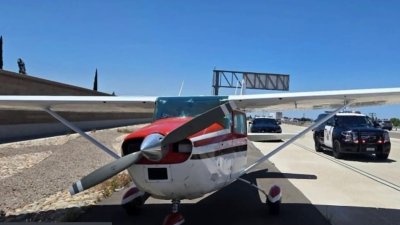 Aterriza avioneta y provoca cierre parcial de carretera en Modesto