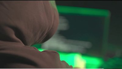 Ratifican ley de Texas que verifica edad visitando sitios pornográficos en línea