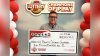 Hispano y padre de 6 hijos gana $2 millones del Powerball: así eligió sus números