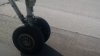 Instructor salta de avioneta en pleno vuelo y deja a su alumna sola en los controles