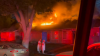 “Todo se perdió”: familia relata cómo salvó a un vecino durante incendio de apartamentos en Fresno
